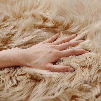 SERISSA Ultra Soft Faux Fur Rug 6x9 Feet, Fluffy Shaggy Area Rug Beige Faux Sheepskin Fur Rugs Fuzzy Rug, Furry Throw Rug for Living Room, Bedroom, Nursery Room Decor (Rectangle, Beige)