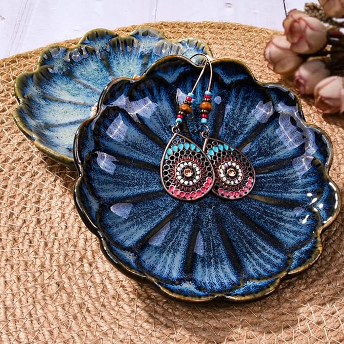 Ceramic Jewelry Dish Ring Plate Tray Vintage Lotus Shaped Jewelry Key Bowl Ring Holder for Jewelry Wedding Engagement Gift Set of 2(Blue and Green)