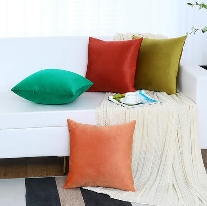 Jeneoo Set of 2 Decorative Throw Pillow Covers Soft Velvet Comfy Lumbar Couch Cushion Cases for Livingroom Bed Sofa Decor (Bright Green, 12 x 20 Inches)