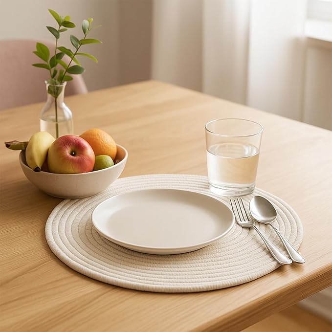 Round Woven Placemats Set of 8 Heat Resistant Placemats 13.5 Inches Farmhouse Cotton Rope Place Mats for Dining Tables Trivets for Hot Dishes, White