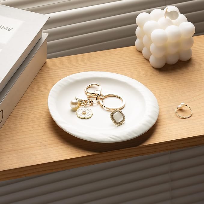 Ring Dish Holder, Jewelry Dishes for Women, Ceramic Trinket Dish Tray, Cute Key Bowl, Decorative Jewelry Plate, Gift for Friends Sister Mom Daughter (White)