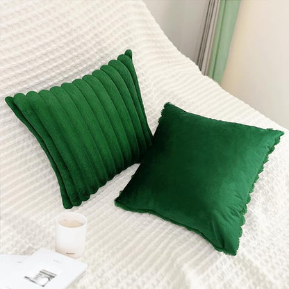 2 Pack 18x18 Pillow Cover Velvet Pillow Covers, Faux Fur Square Throw Pillow Covers for Living Room Decorations Throw Pillow Case, Throw Pillow Cover Cushion Cover for Sofa Bedroom Car, Dark Green