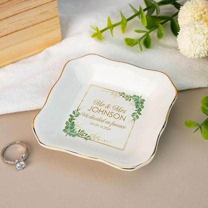 Personalized Mr. and Mrs. Ring Dish, Engagement Gifts for Couples, Married Jewelry Tray Ring Holder, Wedding Gifts for Women Newlywed Future Bride To be, Gift for Anniversary Engaged