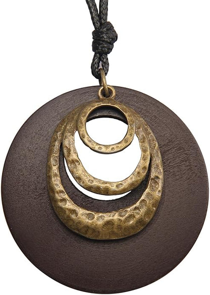 Leather Necklace for Women Boho Choker Necklace Long Cord Leather Pendant Bohemian Neckalce Vintage Alloy Pendant Leather Rope Necklace Wooden Necklaces for Women