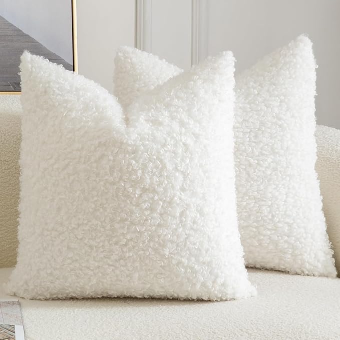 Yaertun Pack of 2 Faux Fur Throw Pillow Covers Decorative Sherpa Boucle Pillow Covers Fuzzy Soft Pillowcases Sheepskin Fleece Cushion Case for Couch Sofa Bed Living Room 16x16 Inch Cream White