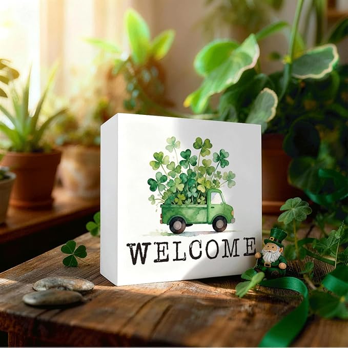 St Patrick Decor Welcome Wooden Box Sign, Shamrock Truck Farmhouse Tabletop Decor for Home Entryway Shelf Desk, Rustic Holiday Wooden Welcome Sign for Irish Theme Home 5 x 5 Inches
