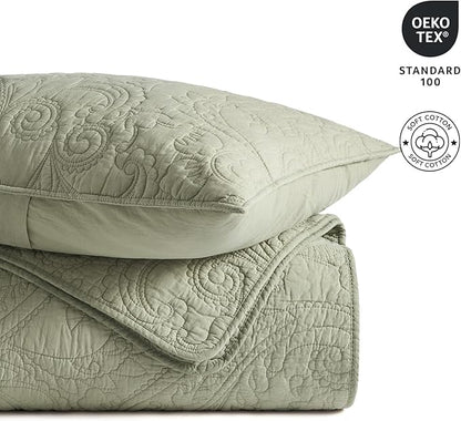 EVERGRACE 100% Cotton Paisley Quilt Set, Queen Size 3 Piece Set – Prewashed Lightweight Bedspread with 2 Shams, Soft & Breathable Matelasse Coverlet for All-Season Comfort, Light Sage Green