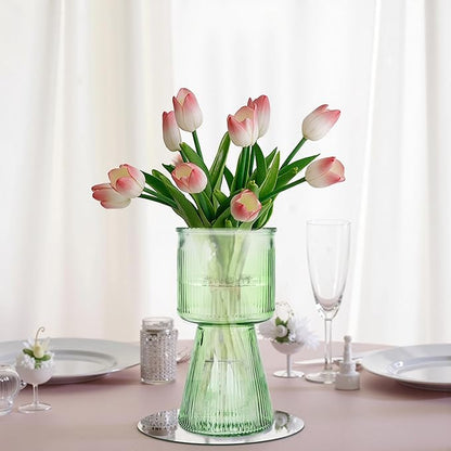 VECELO Modern Ribbed Glass Vase, Clear Flower Vase for Table Centerpiece, Modern Glass Vase for Living Room, Bedroom, Dining Table, Entryway, Office, Wedding, 7.5 Inches