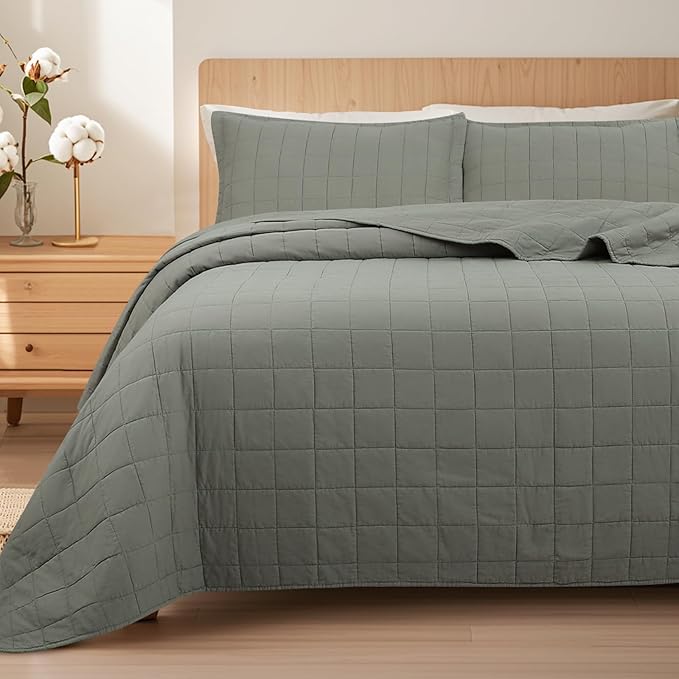 Quilt Super King Size Bedding Sets, 100% Cotton Lightweight Luxury Comforter Set, Oversized Extra Wide Stitching Bedspread Coverlet with 2 Pillowcase Suitable for All Season, Green