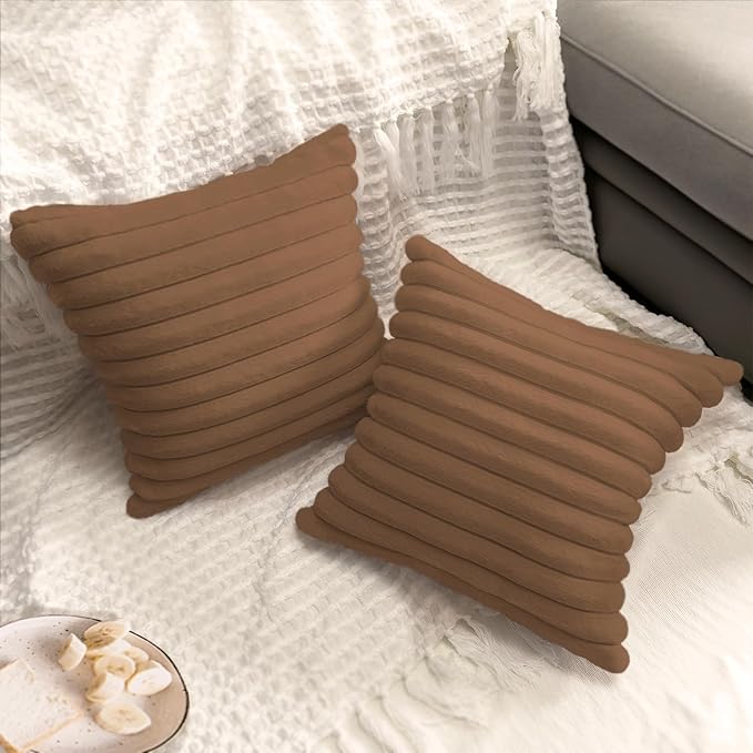 2 Pack 20x20 Pillow Cover Velvet Pillow Covers, Faux Fur Square Throw Pillow Covers for Living Room Decorations Throw Pillow Case, Throw Pillow Cover Cushion Cover for Sofa Bedroom Car, Brown