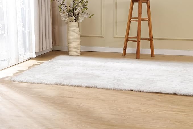 White Shag Washable Area Rugs for Living Room Faux Sheepskin Fuzzy Fur Rug for Bedroom Nursery Rug 3x5 Teen Room Décor Boho