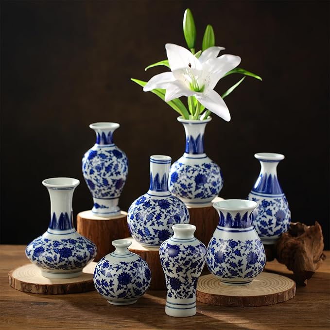 Dandat 8 Pcs Mini Chinoiserie Bud Vases Ceramic Blue and White Floral Chinese Porcelain Vase Set for Shelf Table Centerpieces Home Decor(Elegant)