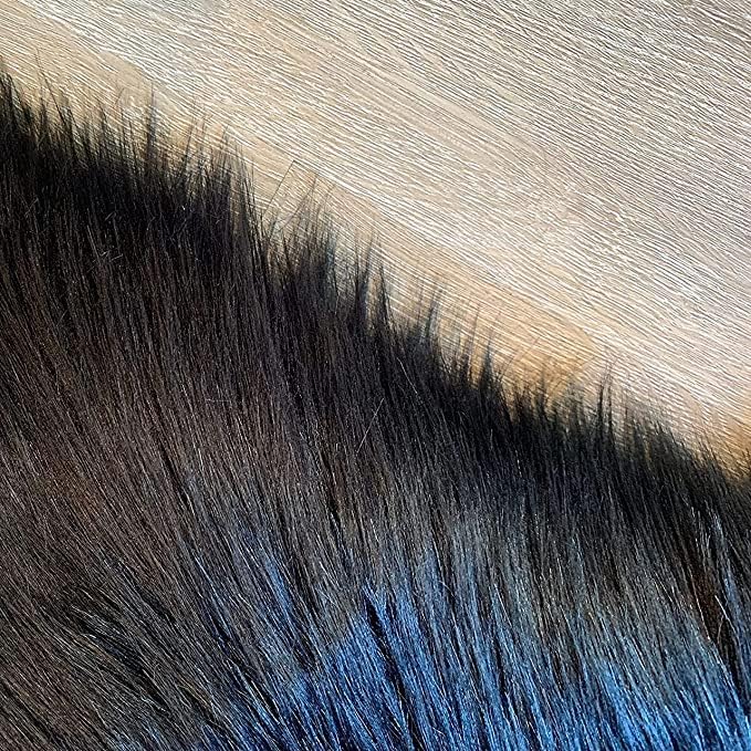 LAMBZY High Pile Super Soft Faux Sheepskin Rug (Black, 3'x5')