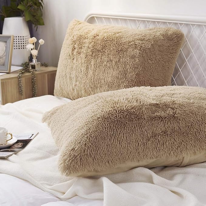 Uhamho Set of 2 Standard Pillowcases Faux Fur Throw Pillow Covers Queen Size Shams Soft Velvet Decorative Zipper Closure (Camel, 20"x26")