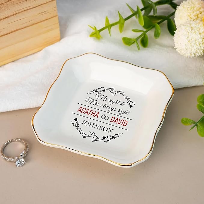 Custom Couple Jewelry Tray Wedding Gifts for Bride and Groom, Personalized Mr and Mrs Ring Dish, Engagement Ceramic Ring Holder, Newlywed Trinket Plate, Gift for Romantic Anniversary