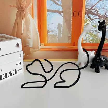 Minimalist Art Sculpture, Personalized Metal Abstract Metal Line Minimalist Art Crafts Creative Line Drawing Ornaments for Wall, Living Room, Home Office Desk Decoration (Line Dog)