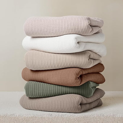 EVERGRACEHOME Cotton Gauze King Bedspread, Ultra Soft Prewashed Pick Stitch Matelassé Coverlet, Lightweight Textured Oversized King Quilt Bedding Set for All Season, with 2 Shams, Terracotta Clay