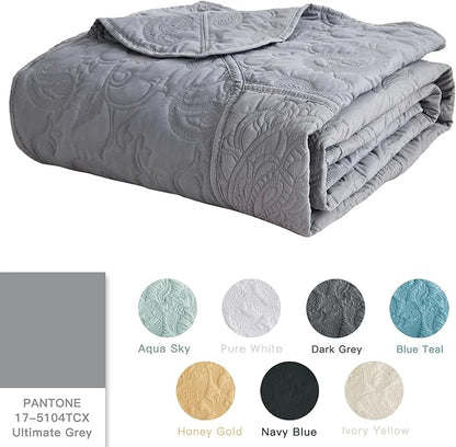 HZ & HY Oversized King Bedspread 138x122 Extra Wide, Quilted Coverlet Bedding Set, Lightweight Thin Comforter, Reversible, Luxurious, 5 Piece, 100% Microfiber, California/Alaskan King, Grey