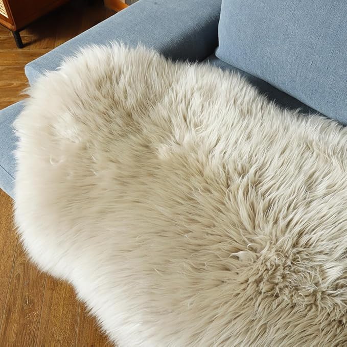 LLB Genuine Sheepskin Area Rug Wool Rug Fur Carpet Fluffy Shaggy Fur Rug for Living Room Kids Bedroom Real Sheepskin Throw Lambskin Rugs Sofa Mat Chair Seat Covers (Cream Brown, 2 x 6 ft Sheepskin)
