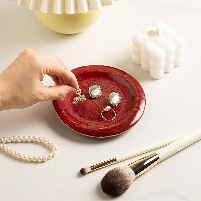 Ring Dish Holder, Jewelry Dishes for Women, Ceramic Trinket Dish Tray, Cute Key Bowl, Decorative Jewelry Plate, Gift for Friends Sister Mom Daughter (red)