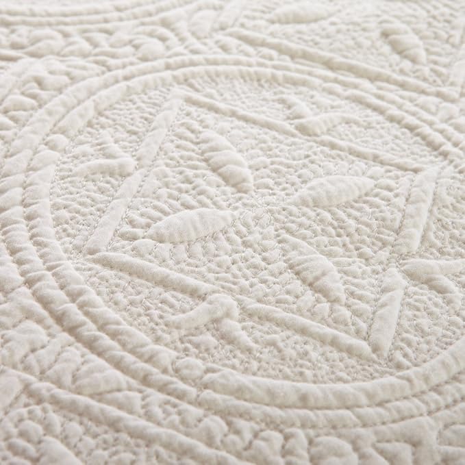 Calla Angel Sage Garden Luxury Pure Cotton Matelasse Quilt Queen, Ivory