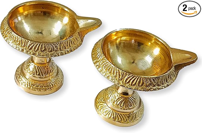 athizay Brass Standing Diya Set – Pack of 2 Traditional Indian Oil Lamps for Pooja, Diwali & Spiritual Decor | Solid Brass Vilakku for Gifting