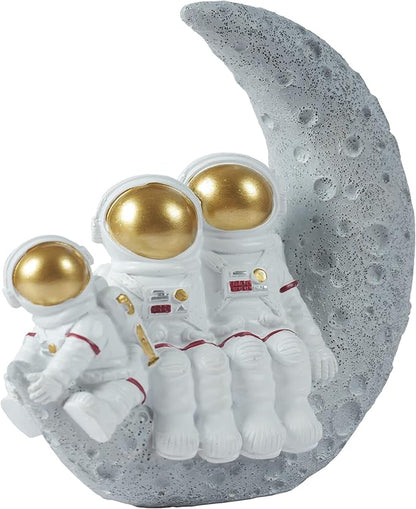 BUTILIVEEN Astronaut Decor Family Sculptures, Astronaut Family of 3 Figurines, Space Themed Bedroom Decor, Desktop Decor, Shelf Decor, Gifts for Space Lovers, Gold Astronaut Home Deocr