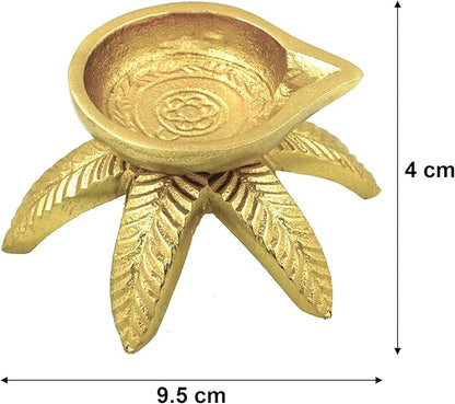 Shubhkart Engraved Petal Diya in Octopus Shape - Deepam/Deep/Festival Diya - Long Lasting for Puja, Return Gift, Very Light, Medium Size Oil Lamp for Home Decor