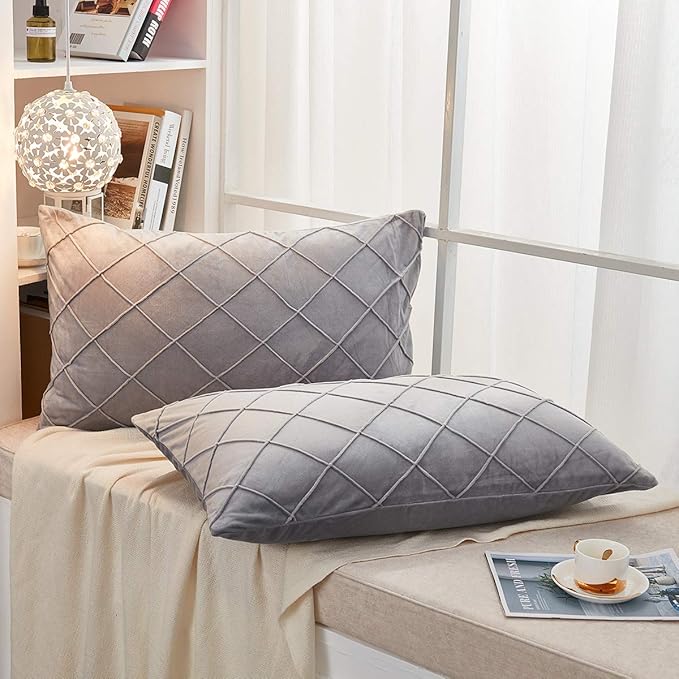 JAUXIO Diamond Pinch Pleated Crystal Velvet Pillowcases 2 Pack Solid Pintuck Throw Cushion Cover for Home Decor Hidden Zipper Closure (Light Grey, King)