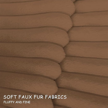2 Pack 20x20 Pillow Cover Velvet Pillow Covers, Faux Fur Square Throw Pillow Covers for Living Room Decorations Throw Pillow Case, Throw Pillow Cover Cushion Cover for Sofa Bedroom Car, Brown