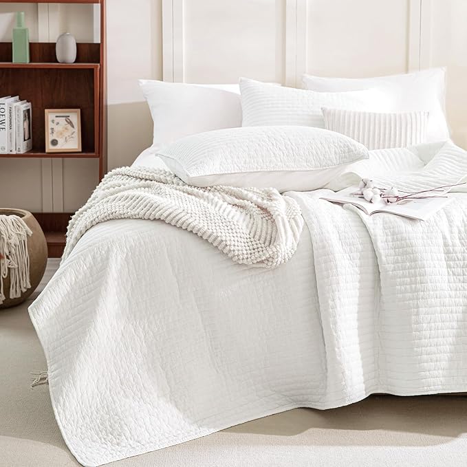 Sanracie Cotton Queen Quilt Bedding Set(90"x98") ，Ultra Soft Stonewashed Milk White Bedspread Coverlet Cross Stitch Pattern Lightweight Crinkle Quilted Bedspread Set 3Pcs for All Season