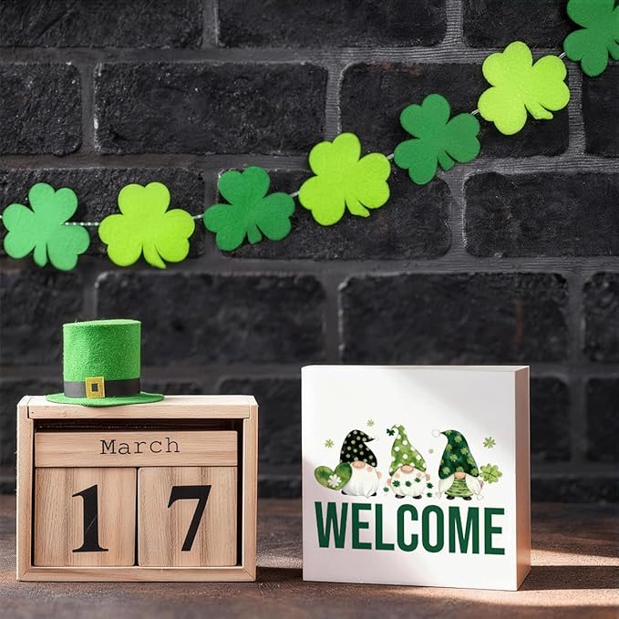 St. Patrick's Day Welcome Decor Wooden Box Sign, Irish Gnome Tabletop Welcome Sign for Home Entryway Shelf Desk, Cute Farmhouse Holiday Wooden Decoration for Irish Theme Home 5 x 5 Inches