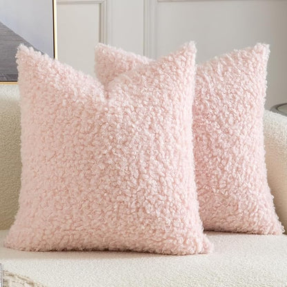 Yaertun Pack of 2 Faux Fur Throw Pillow Covers Decorative Sherpa Boucle Pillow Covers Fuzzy Soft Pillowcases Sheepskin Fleece Cushion Case for Couch Sofa Bed Living Room 22x22 Inch Pink