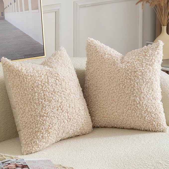 Yaertun Pack of 2 Faux Fur Throw Pillow Covers Decorative Sherpa Boucle Pillow Covers Fuzzy Soft Pillowcases Sheepskin Fleece Cushion Case for Couch Sofa Bed Living Room 16x16 Inch Beige