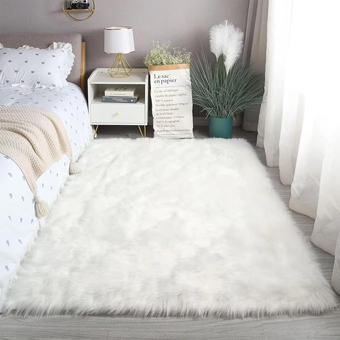 Fluffy Faux Fur Rug White Sheepskin Area Rug,4x6 Ft Ultra Soft Shaggy Plush Rug for Bedroom Bedside Living Room Nursery Kids Room