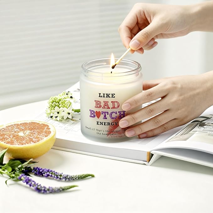Lavender Scented Aromatherapy Candle - Natural Soy Wax, Long-Lasting, Ideal Gift for Her/Him (Birthday/Valentine’s Day/Christmas)