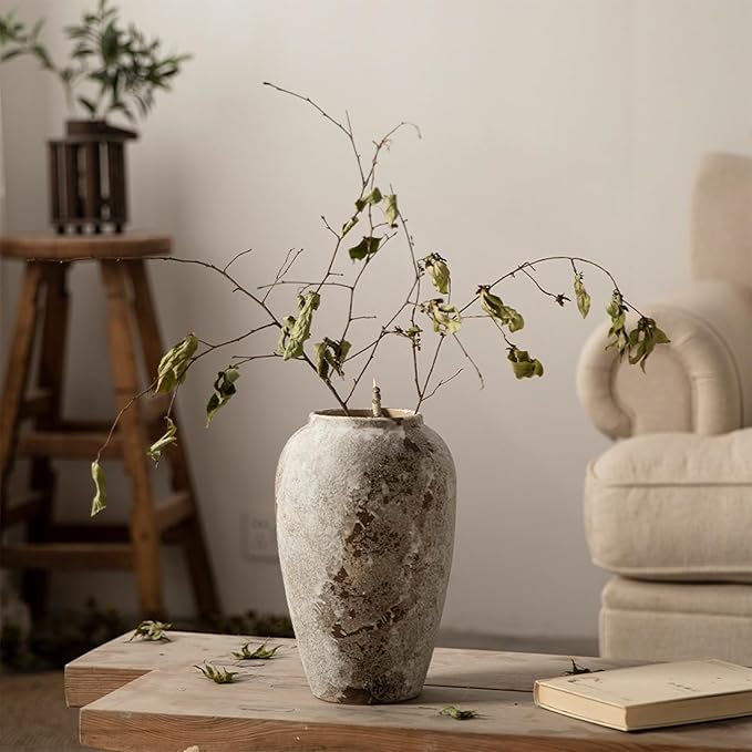 Decorative Ceramic Vase- Classic Antique Home Decor Ornament, Elegant Décor Showpiece for Interior Design, Mantel Tabletop Sculptural Vessel | Collectible Vintage Vasefor Bookshelf Kitchen