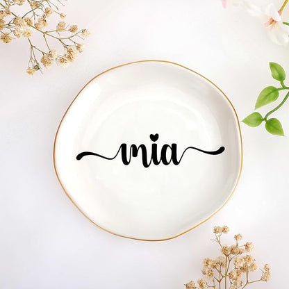 JoycuFF Mia Personalized Name Ceramic Jewelry Tray, Mothers Day Christmas Anniversary Engagement Birthday Gifts for Women Couples, Trinket Dish for Rings Earrings Necklaces Bracelets Keys
