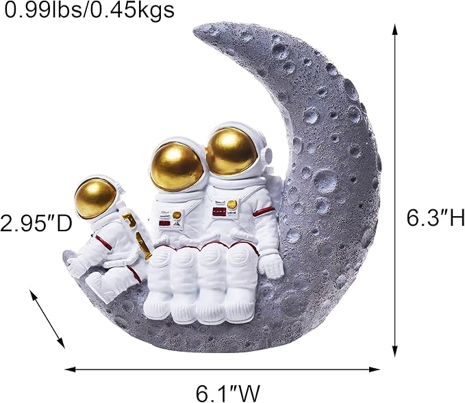 BUTILIVEEN Astronaut Decor Family Sculptures, Astronaut Family of 3 Figurines, Space Themed Bedroom Decor, Desktop Decor, Shelf Decor, Gifts for Space Lovers, Gold Astronaut Home Deocr