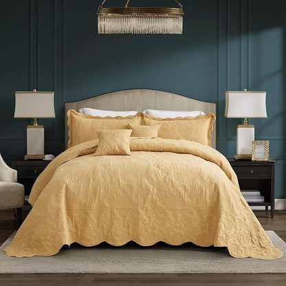 HZ & HY Oversized King Bedspread 138x122 Extra Wide, Quilted Coverlet Bedding Set, Lightweight Thin Comforter, Reversible, Luxurious, 5 Piece, 100% Microfiber, California/Alaskan King, Honey Gold