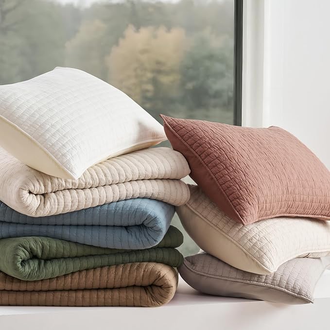 EVERGRACE Cross Stitch Pre-Washed Cotton Quilt Bedding Set Queen Size, Oversized 3 Pieces Lightweight Bedspread Coverlet for All Season, with 2 Matching Shams, Olive Green, 92"x96"