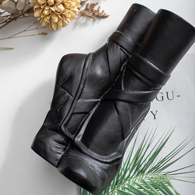 Fantasy Ballet Shoe Modern Ceramic Vase, Nordic Art Ins Style Decorative Aesthetic Foot Flower Vase for Home Living Room Table Bookshelf Decor (Matte Black W 6" X H 9")