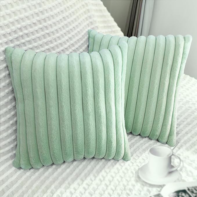 2 Pack 22x22 Pillow Cover Velvet Pillow Covers, Faux Fur Square Throw Pillow Covers for Living Room Decorations Throw Pillow Case, Throw Pillow Cover Cushion Cover for Sofa Bedroom Car, Sage Green