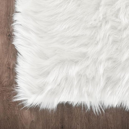 Latepis 5x7 Area Rugs White Furry Faux Sheepskin Rug Washable Fluffy Fur Rug for Living Room Non-Slip Plush Shaggy Rugs for Bedroom Entertainment Room Luxury Home Décor