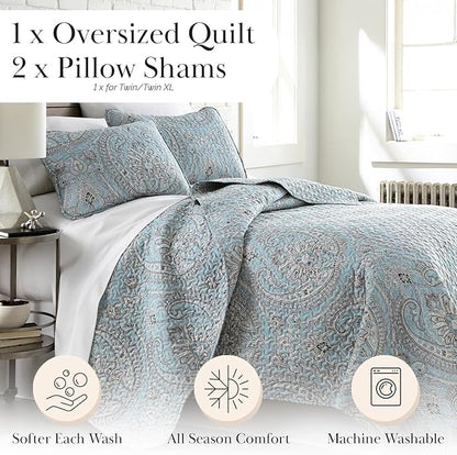 Southshore Fine Living, Inc. Oversized Quilt, King Size Bedding Set, Paisley Lightweight Bedspread Cal/King Quilt Coverlet & 2 Matching Quilted Pillow Shams, Pure Melody Aqua