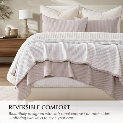 EVERGRACEHOME Cotton Gauze King Bedspread, Ultra Soft Prewashed Pick Stitch Matelassé Coverlet, Lightweight Oversized King Quilt Bedding Set for All Season, w/ 2 Shams, Rosette Beige reverses White