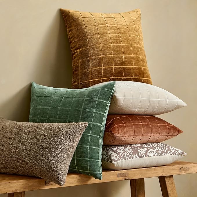 MIULEE Decorative Chenille Check Throw Pillow Covers Vintage Plaid Couch Pillows 22x22 Inch Set of 2 Neutral Boho Cushion Covers Modern Spring Home Decor for Sofa Bed Living Room Moss Green