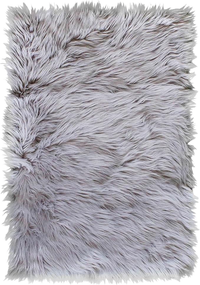 Gray Faux Fur Shaggy Rug - Oversized 6ft x 9ft Super Soft Living Room Carpet - Gray Decor for Bedroom