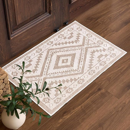 Moroccan Washable Entryway Rug 2x3, Geometric Woven Area Rug, Non-Slip Boho Accent Soft Low-Pile Front Door Mat Indoor Entrance, Small Throw Rug for Bathroom Front Porch, Cream/White