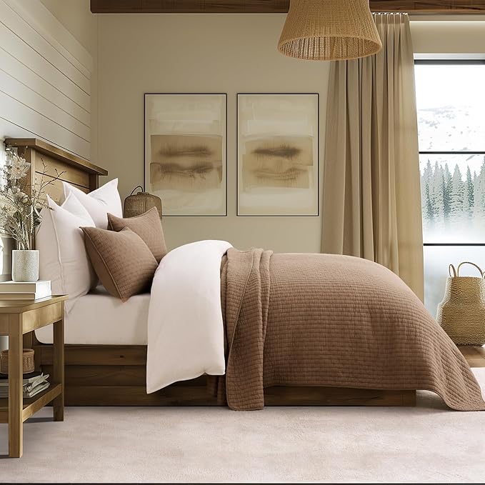 EVERGRACE Cross Stitch Pre-Washed Cotton Quilt Bedding Set Queen Size, Oversized 3 Pieces Lightweight Bedspread Coverlet for All Season, with 2 Matching Shams, Camel Brown, 92"x96"